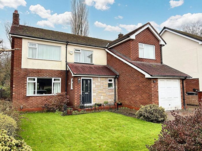 4 Bedroom Property For Sale In Beatrice Road, Worsley, M28