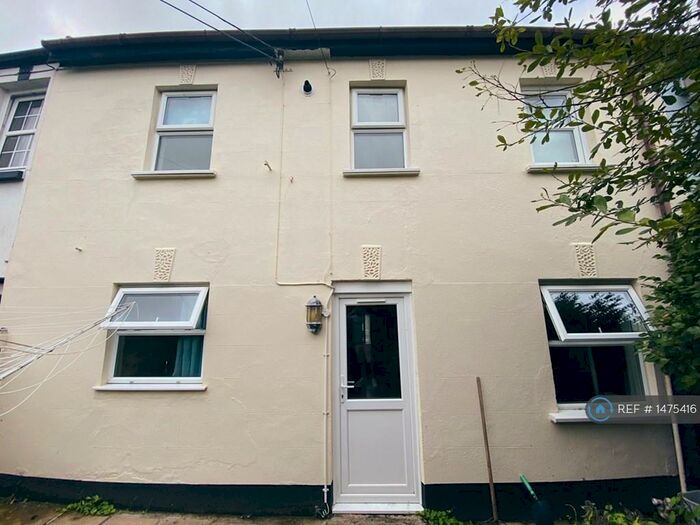 3 Bedroom Terraced House To Rent In Haye Road, Callington, PL17