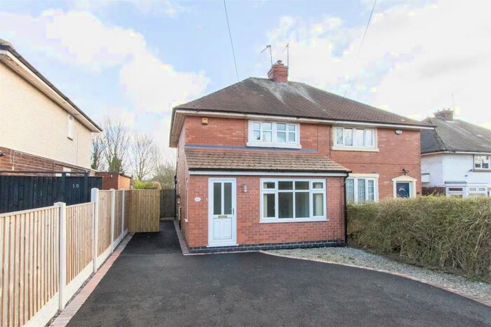 2 Bedroom Semi-Detached House To Rent In Cliff Crescent, Radcliffe-On-Trent, Nottingham, NG12