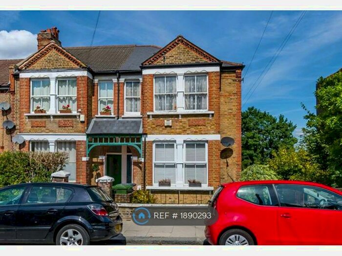 2 Bedroom Flat To Rent In Honor Oak Park, London, SE23