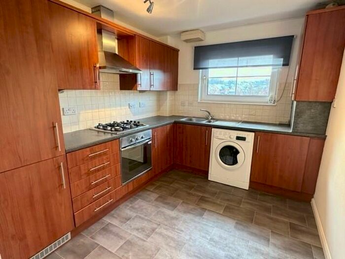2 Bedroom Apartment To Rent In Grace Wynd, Hamilton, ML3