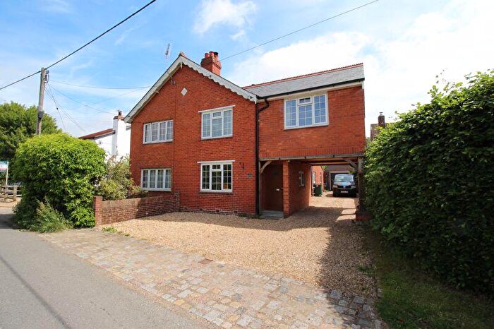 4 Bedroom Semi-Detached House For Sale In Heath Road, Soberton, SO32