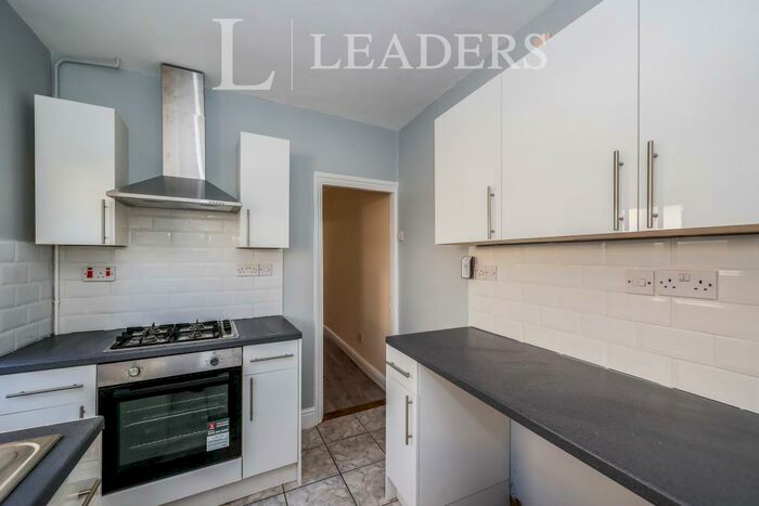 2 Bedroom Terraced House To Rent In St Marks Road, PO2