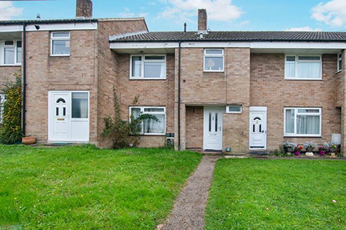 4 Bedroom Terraced House For Sale In Roman Meadow, Downton, Salisbury, SP5