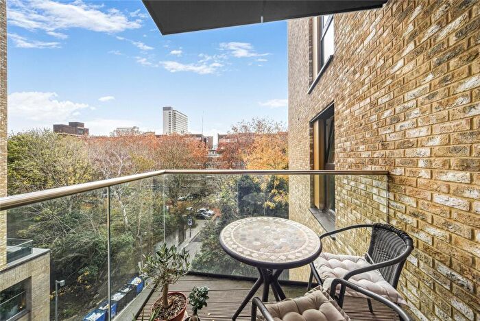 1 Bedroom Apartment For Sale In Bailey Street, Rotherhithe, SE8