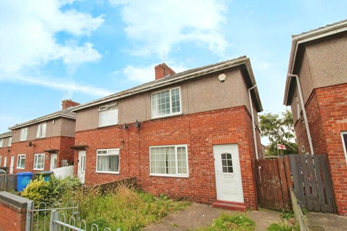 3 Bedroom Semi-Detached House For Sale In Twentieth Avenue, Blyth, NE24