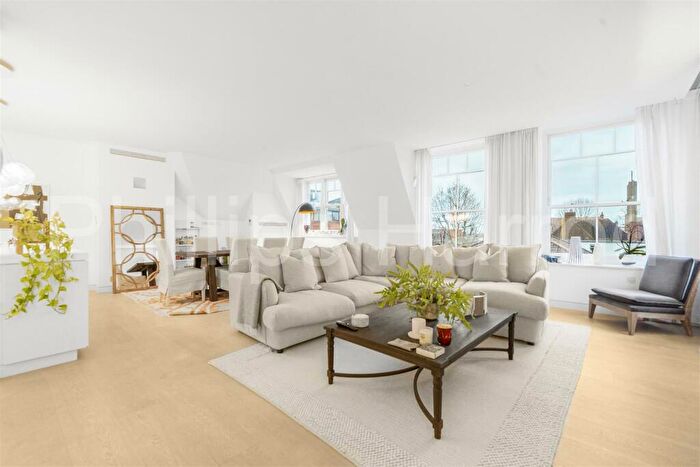 2 Bedroom Apartment To Rent In Fitzjohn's Avenue, Hampstead, NW3