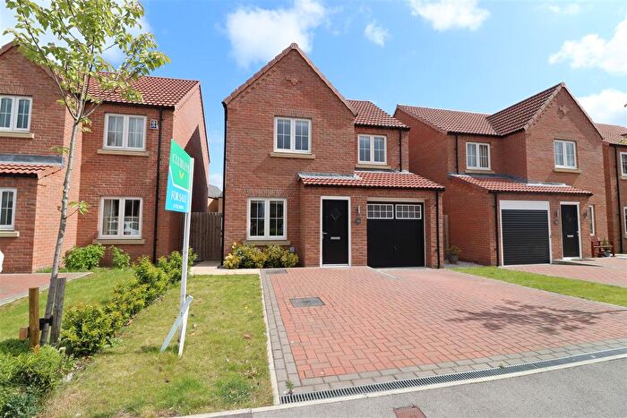 3 Bedroom Detached House For Sale In Barley Avenue, Pocklington, York, YO42