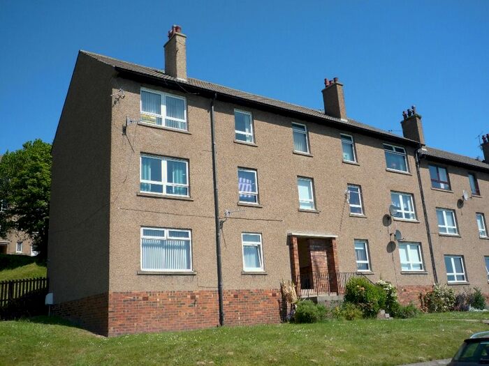2 Bedroom Flat To Rent In Pentland Crescent, Dundee, DD2