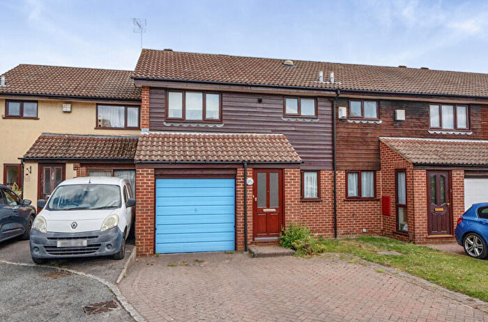 3 Bedroom Terraced House For Sale In Minden Close, Wokingham, Berkshire, RG41