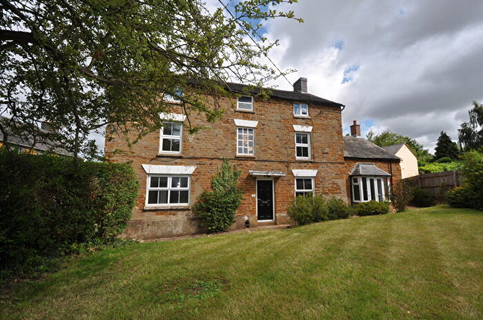 4 Bedroom Detached House To Rent In High Street, Bugbrooke, NN7