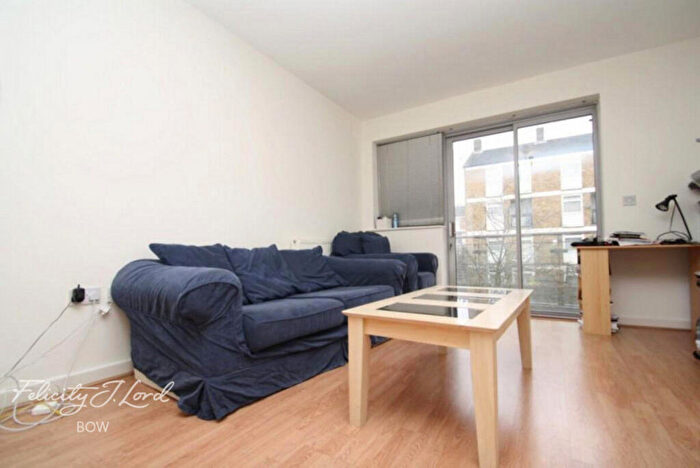 1 Bedroom Flat To Rent In Cubix Apartment, Violet Road, London, E3
