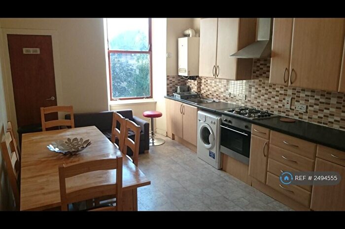 4 Bedroom Flat To Rent In Glasgow, Glasgow, G3