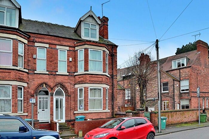 4 Bedroom Terraced House To Rent In Henry Road, Lenton, Nottingham, NG7