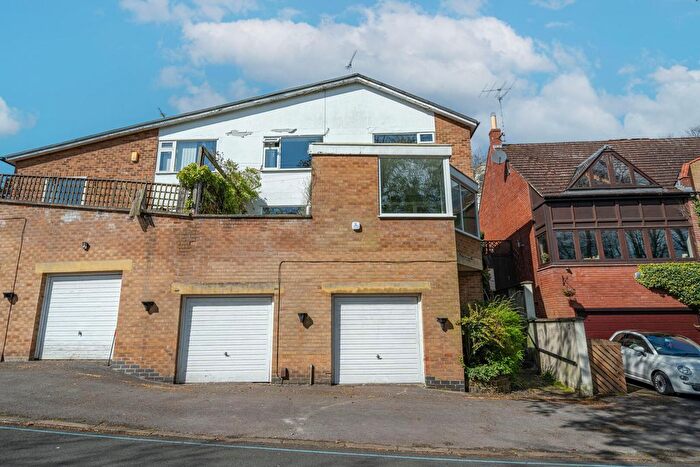 4 Bedroom Semi Detached House For Sale In Tennis Drive, Nottingham, NG7