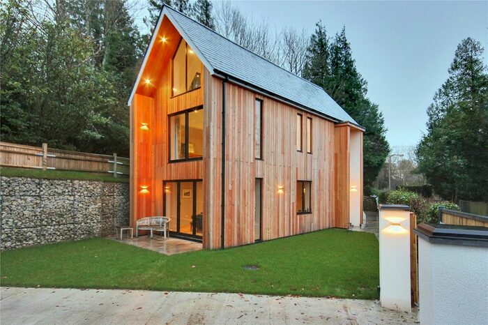 5 Bedroom Detached House To Rent In Station Road, Wadhurst, East Sussex, TN5