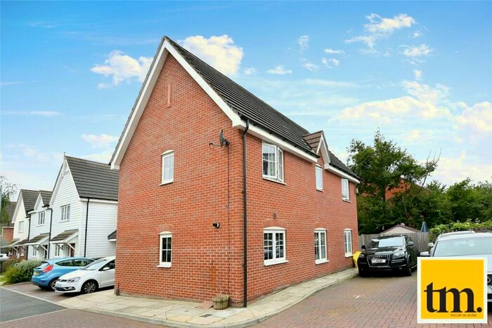 4 Bedroom Semi-Detached House To Rent In Goodwins Close, Little Canfield, Dunmow, Essex, CM6