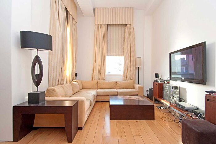 2 Bedroom Apartment To Rent In The Yoo Building, Hall Road, St John's Wood, London, NW8