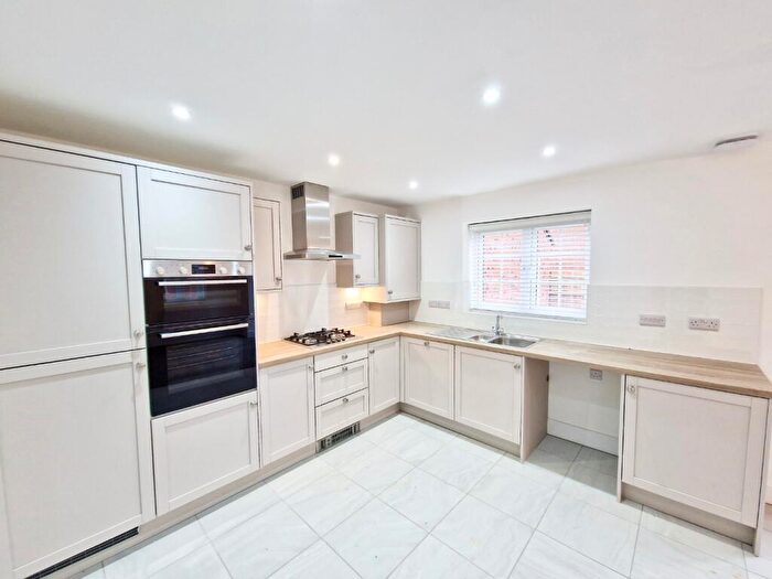 3 Bedroom Detached House To Rent In Sarson Crescent, Melton Mowbray, Leicestershire, LE13