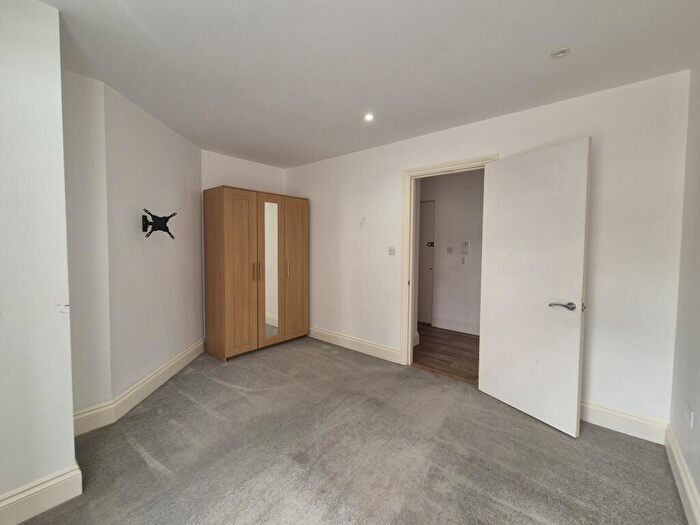 2 Bedroom Apartment To Rent In Buckingham Street, Aylesbury, HP20