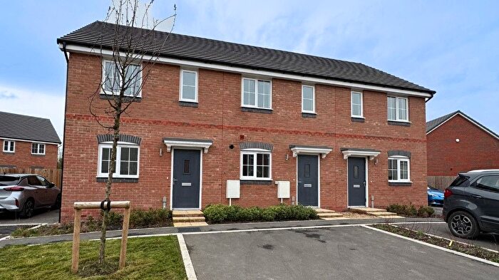 2 Bedroom End Terrace House For Sale In Isleport Road, Highbridge, TA9