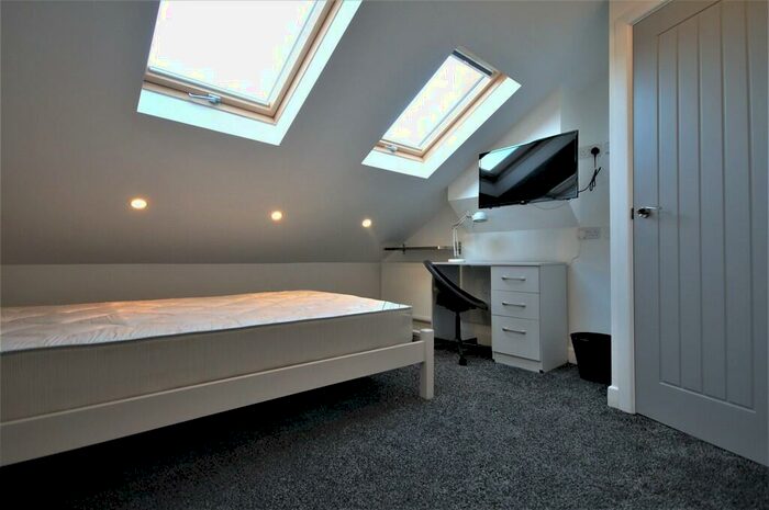 5 Bedroom Terraced House To Rent In Orwell Road, Coventry, CV1