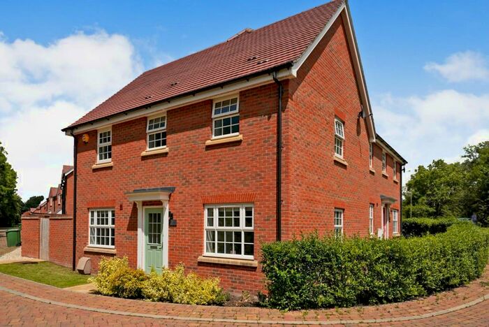 3 Bedroom Semi-Detached House To Rent In Fox Lane, Grove, Wantage, OX12