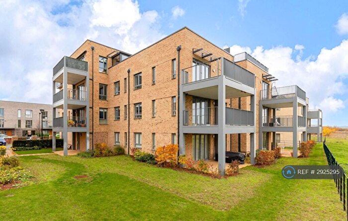 2 Bedroom Flat To Rent In Renard Way, Cambridge, CB2