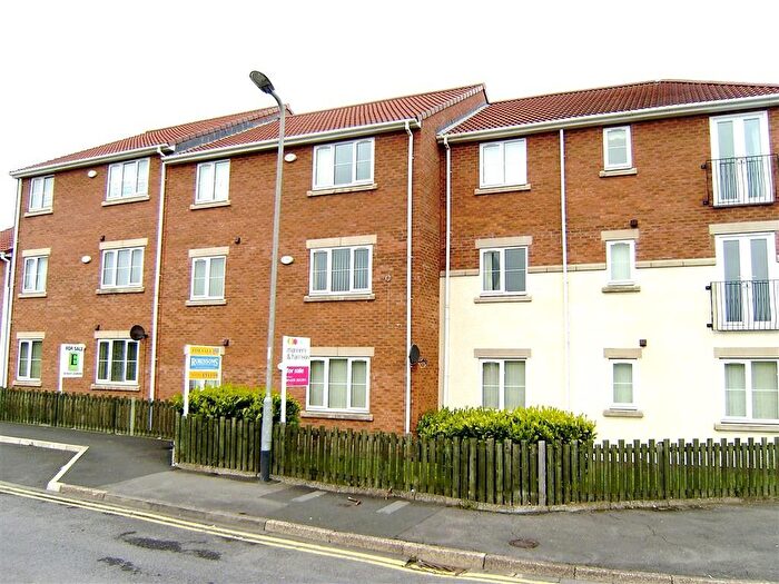 2 Bedroom Flat For Sale In Warren Road, Hartlepool, TS24