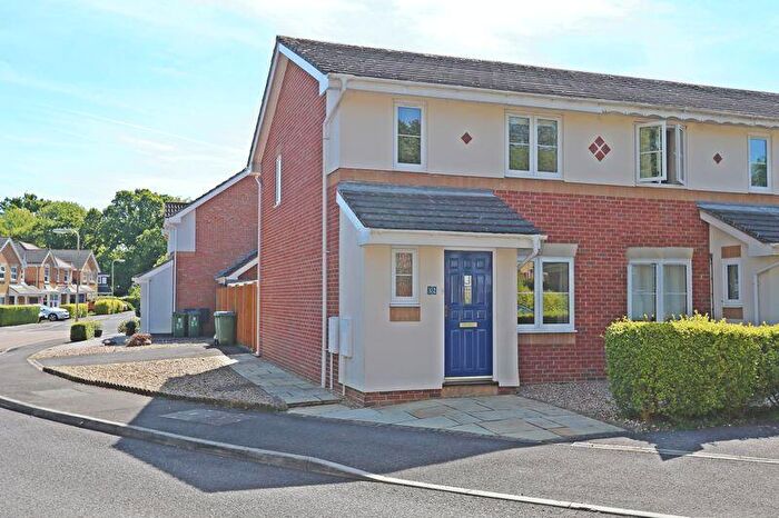 3 Bedroom Semi-Detached House To Rent In Rattigan Gardens, Whiteley, PO15