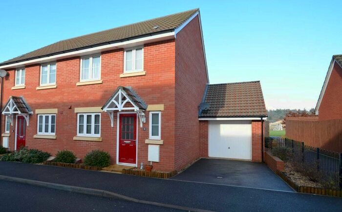 3 Bedroom Semi-Detached House To Rent In Webbers Way, Tiverton, Devon EX16