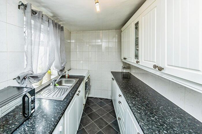 3 Bedroom Terraced House For Sale In Eleanor Street, Fartown, Huddersfield, West Yorkshire, HD1