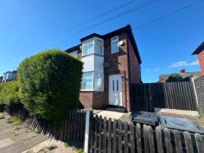 3 Bedroom Semi Detached House To Rent In Townsend Street, Birkenhead, CH41