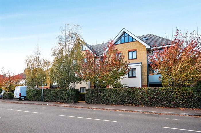 2 Bedroom Flat To Rent In Swan Road, Middlesex, UB7