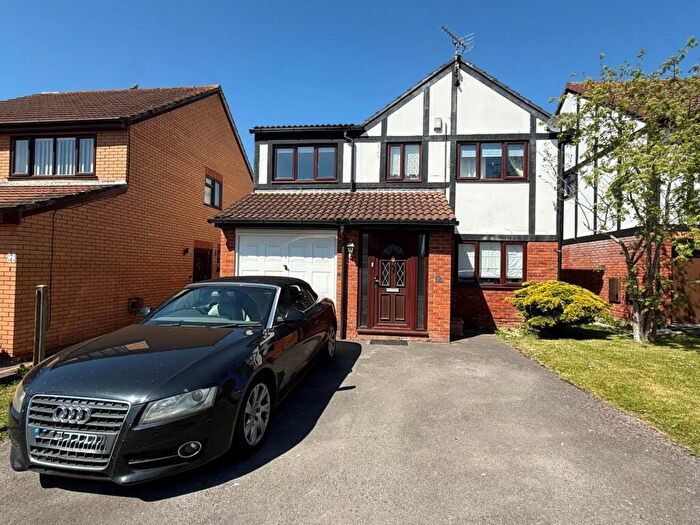 4 Bedroom Detached House For Sale In St. Ives Close, Nailsea, North Somerset, BS48