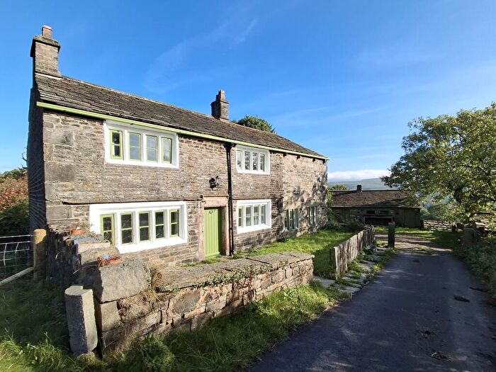 4 Bedroom Detached House To Rent In Eaves Farmhouse, Helmshore Road, BL8