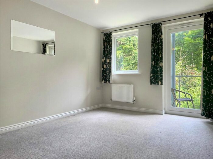 2 Bedroom Flat To Rent In Woodland View, Duporth, St. Austell, Cornwall, PL26