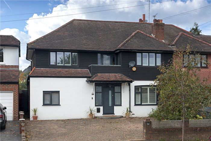 5 Bedroom Semi-Detached House For Sale In Robin Hood Lane, SW15