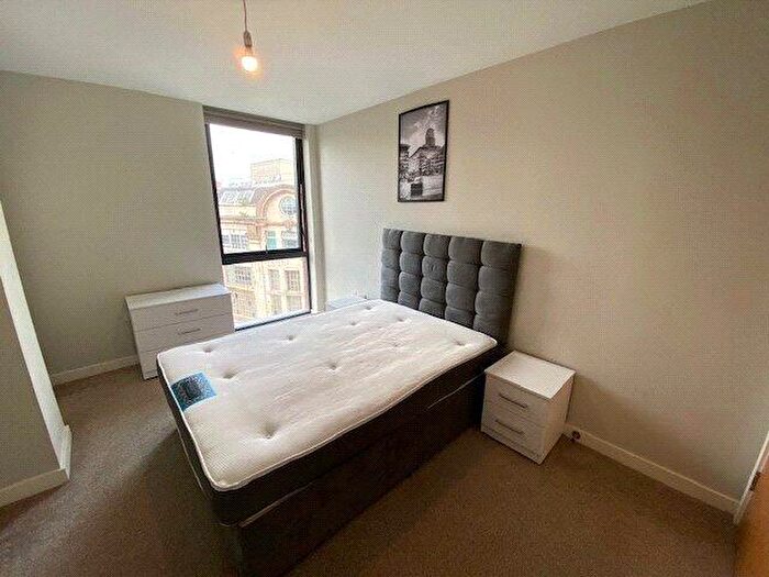 2 Bedroom Apartment To Rent In Adelphi Street, Salford, Manchester City Centre, Greater Manchester, M3