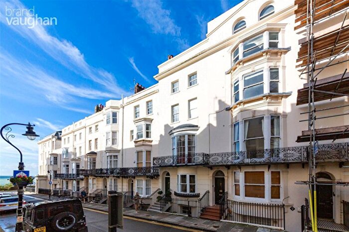 1 Bedroom Flat To Rent In Bloomsbury Place, Kemp Town, Brighton, East Sussex, BN2