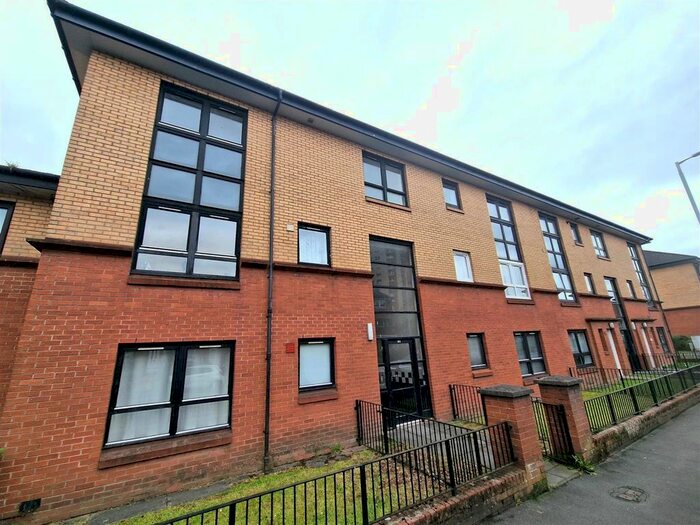 2 Bedroom Flat To Rent In Dalmarnock Road, Bridgeton, Glasgow, G40