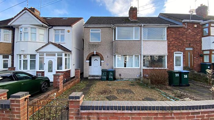 3 Bedroom End Of Terrace House To Rent In Grayswood Avenue, Chapefields, Coventry, CV5