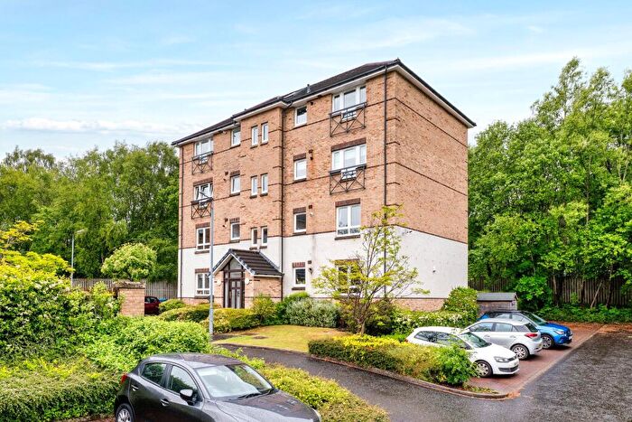 2 Bedroom Apartment For Sale In Innellan Gardens, Kelvindale, Glasgow, G20