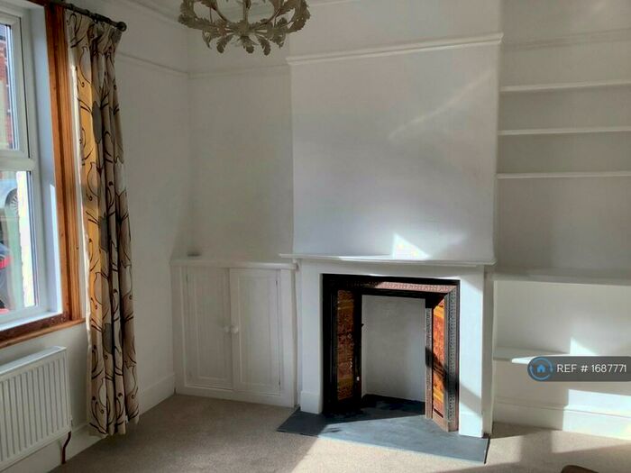 3 Bedroom Terraced House To Rent In Cecil Rd, Exeter, EX2