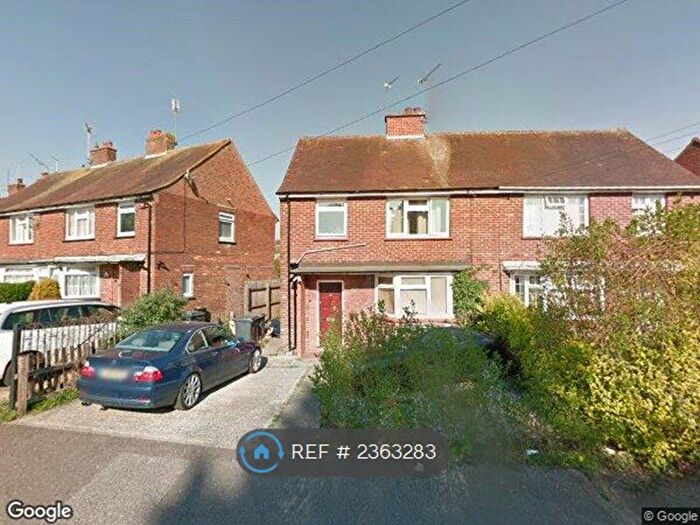 1 Bedroom Maisonette To Rent In Fox Crescent, Chelmsford, CM1