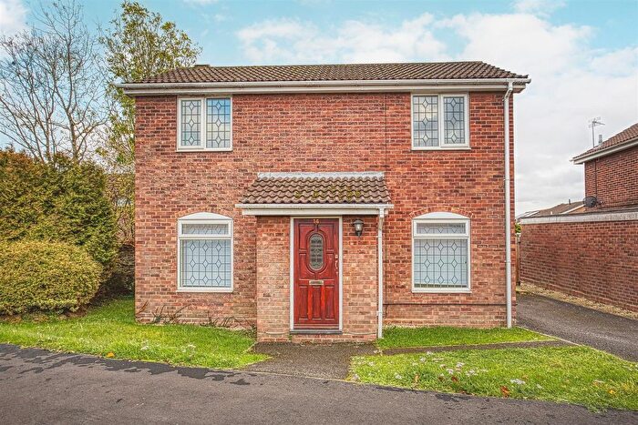 3 Bedroom Detached House To Rent In Acacia Avenue, Mickleover, DE3
