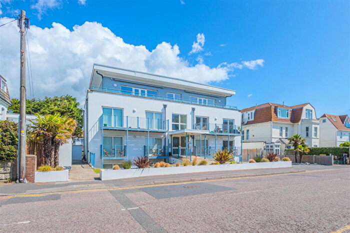 2 Bedroom Flat To Rent In St. Catherines Road, Bournemouth, BH6