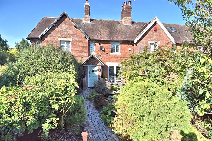 2 Bedroom Cottage For Sale In Fleet Marston Cottages, Fleet Marston, Buckinghamshire., HP18
