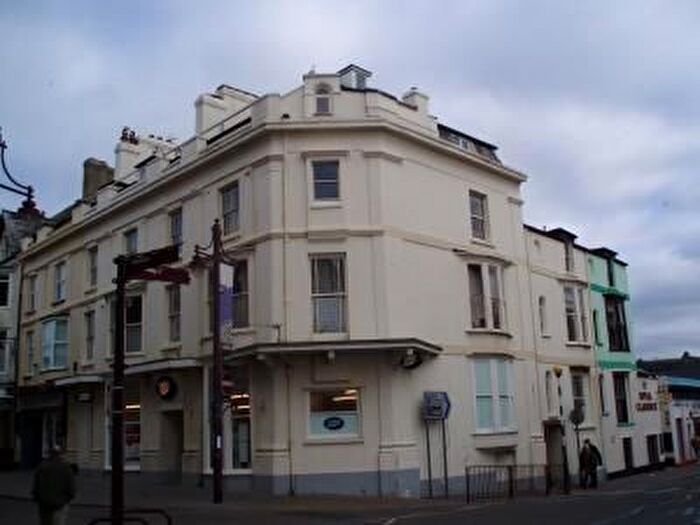 1 Bedroom Property To Rent In Royal Clarence, Harbour Road, Seaton, Devon, EX12