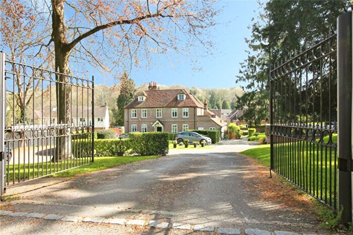 1 Bedroom Apartment To Rent In Kentwood House, Tilehurst, Reading, RG31